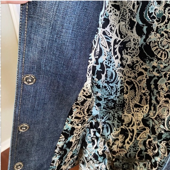 Elie Tahari Denim Jacket - Picture 6 of 6